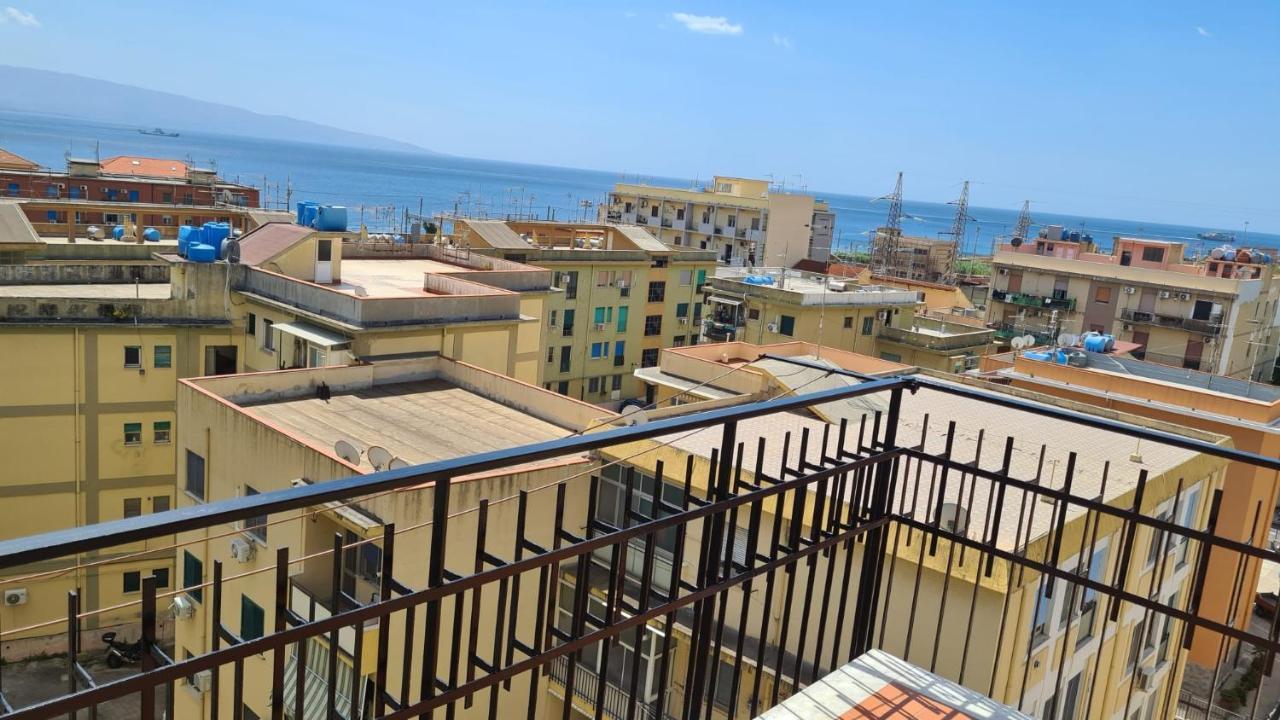 Casa Veneziano Bed & Breakfast Messina Ngoại thất bức ảnh